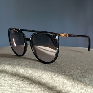 FENDI Oversize Gradient Sunglasses